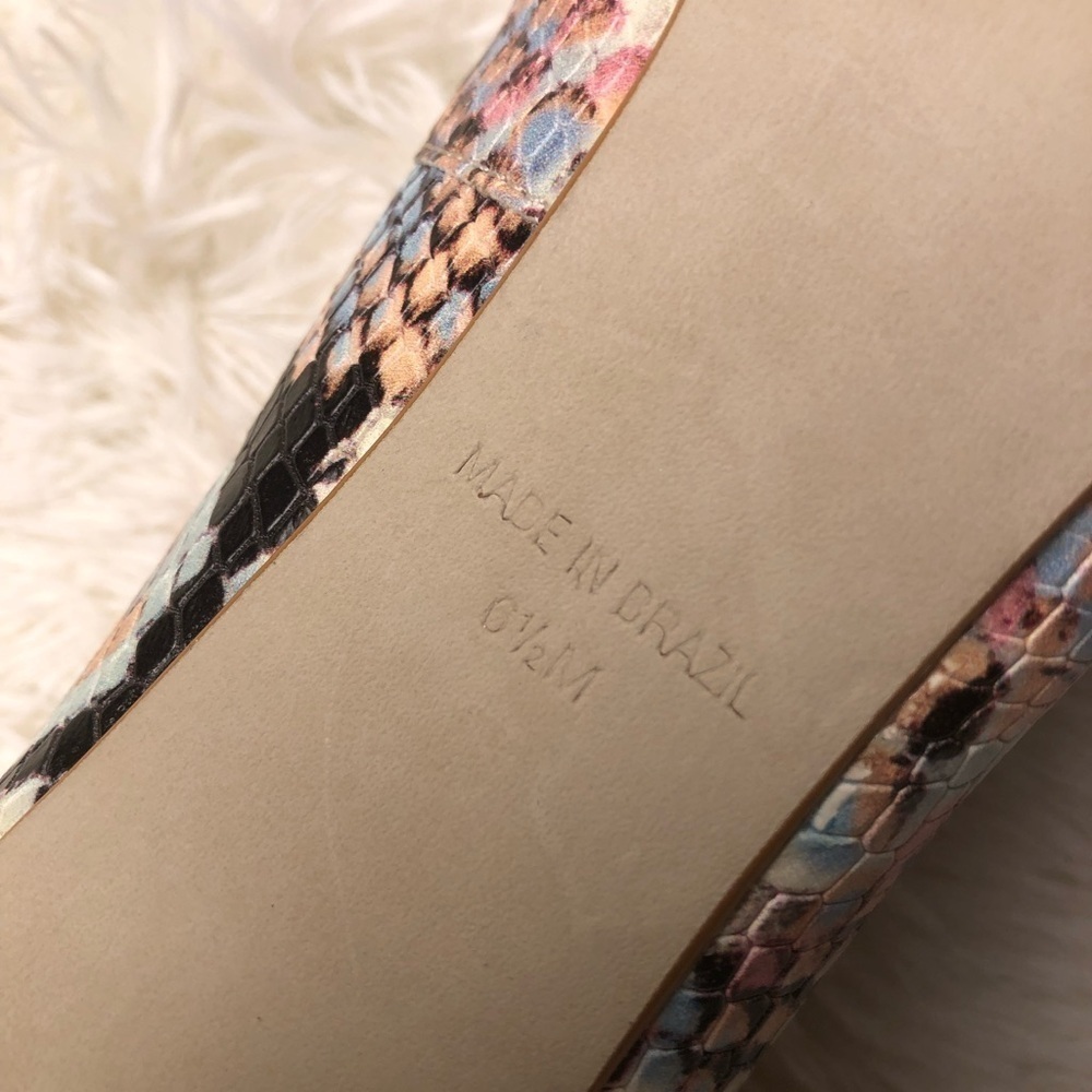 Steve Madden Pink and Black Snake Print Heels - Picture 11 of 16